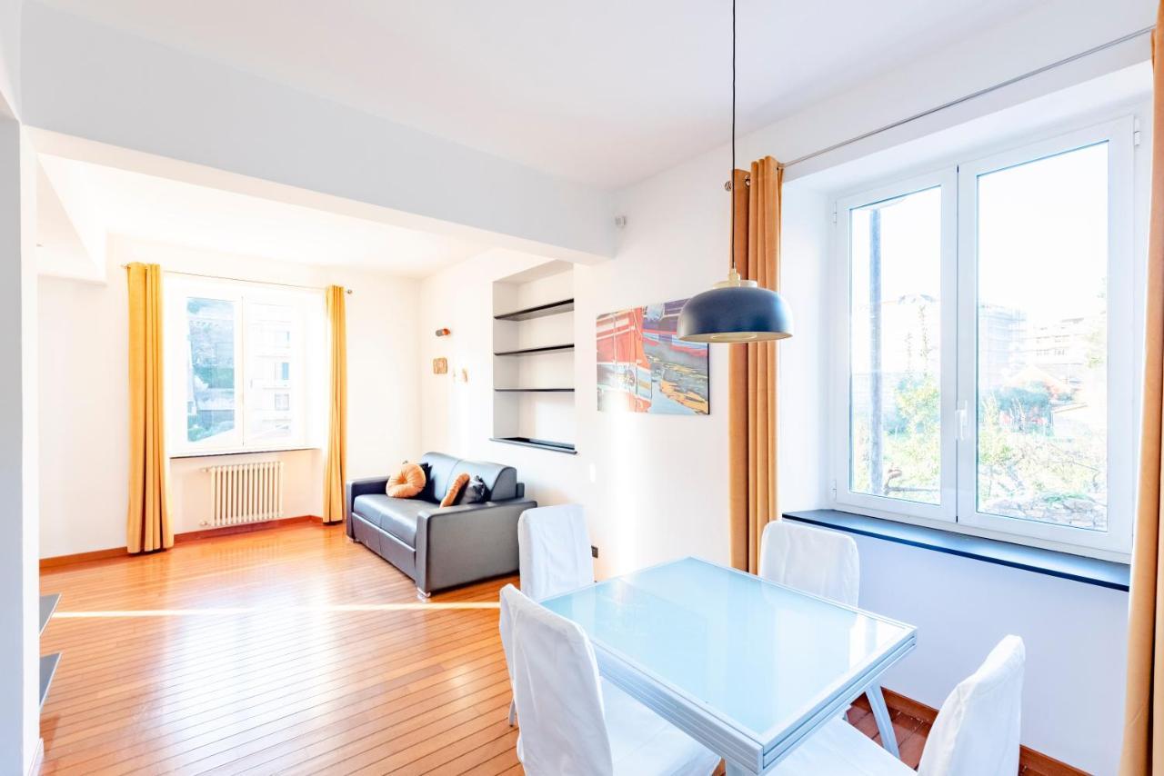 Joivy Modern Flat Next To The Sea Lägenhet Genua Exteriör bild